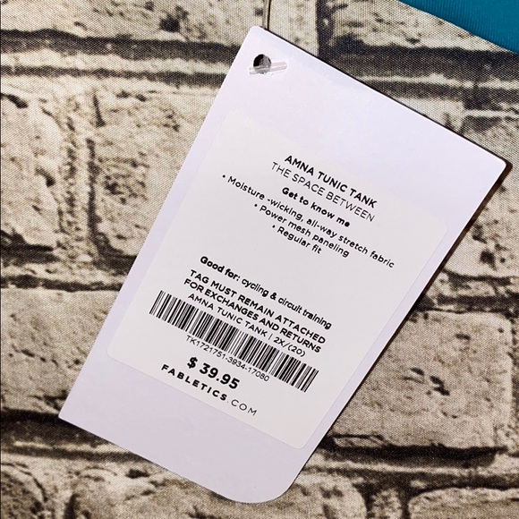 Fabletics Amna The Space Between Tunic Tank - Picture 4 of 7